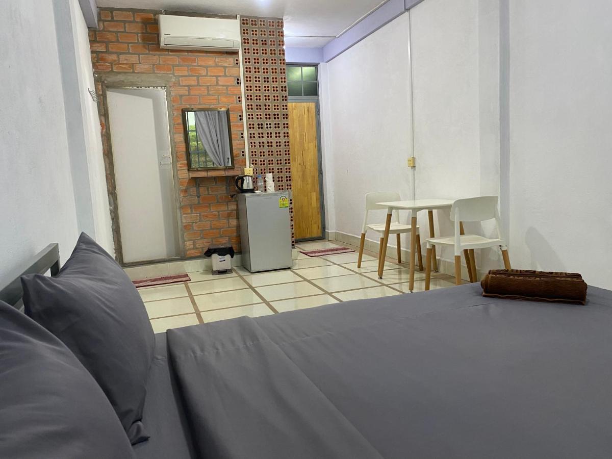 Sevenstars Hostel Сіануквіль Екстер'єр фото
