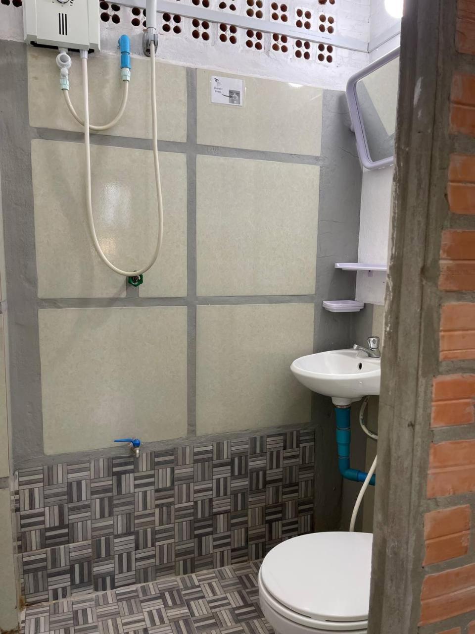 Sevenstars Hostel Сіануквіль Екстер'єр фото